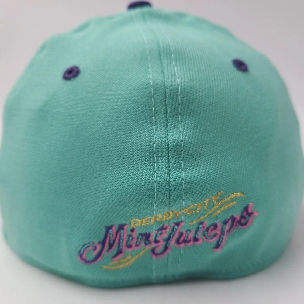 Louisville Bats Hat Fitted S-M New Era 39Thirty Teal Derby City Mint Juleps MiLB